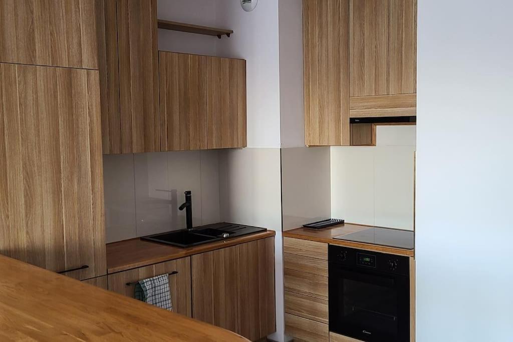 Wellsituated 1 Bedroom Condo In Warsaw Freeparking 外观 照片