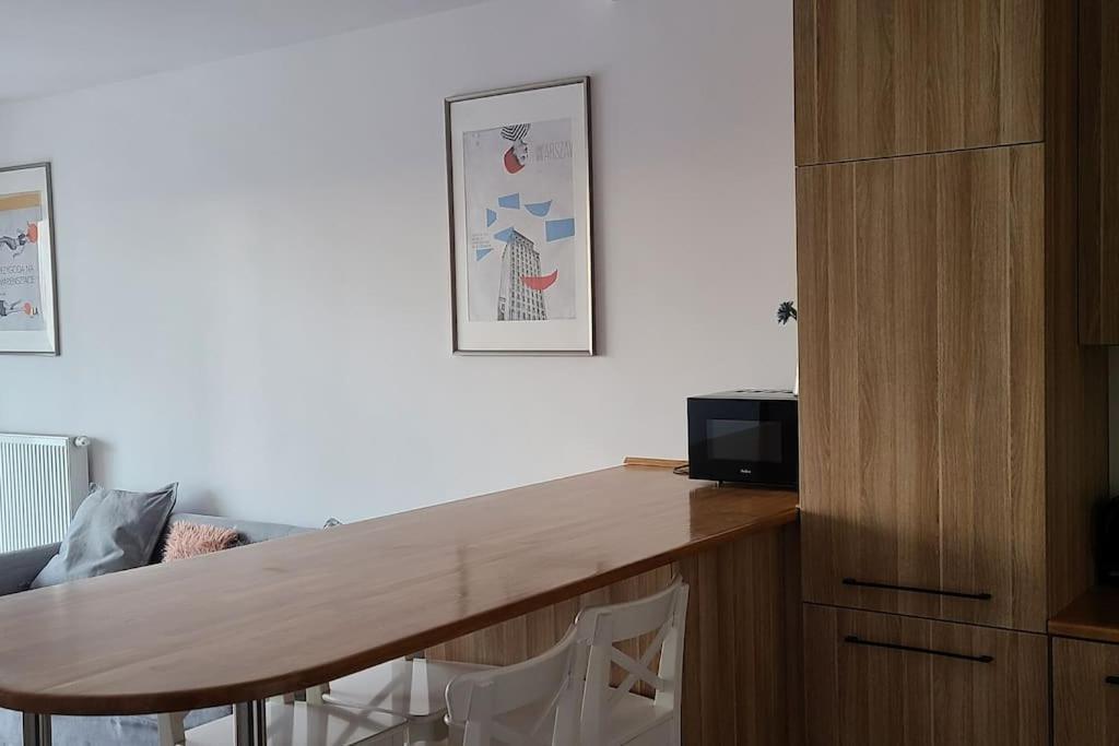 Wellsituated 1 Bedroom Condo In Warsaw Freeparking 外观 照片
